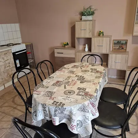 Juci Apartman Vonyarcvashegy