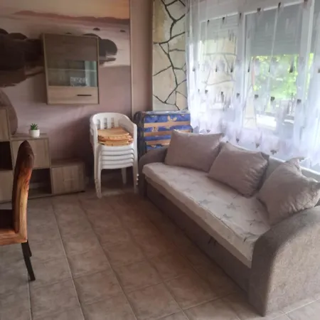 Apartment Juci *